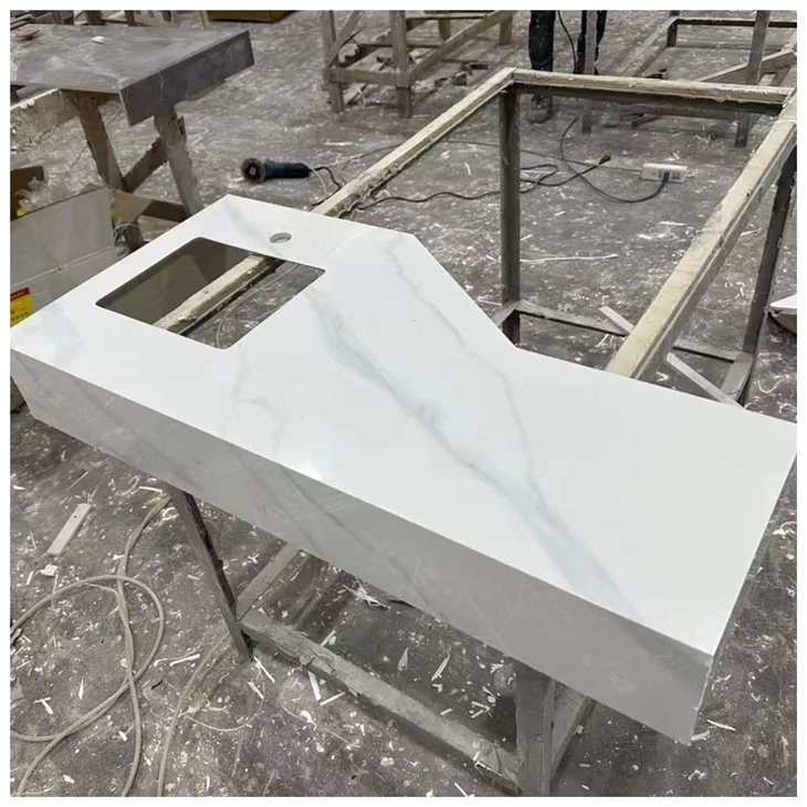 Comptoirs en quartz calacatta