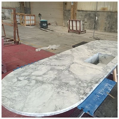 Comptoirs en quartzite gris Calacatta