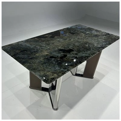 Tables en granit bleu lémurien